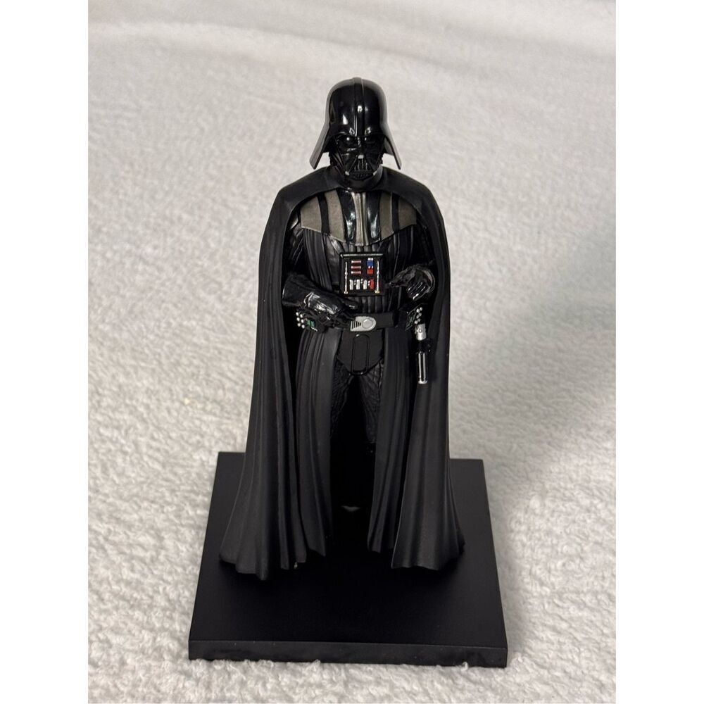 Darth Vader Star Wars Cloud City Version/With Base 2011